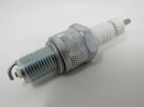 Champion Spark Plug 322 N-10Y4 -- New