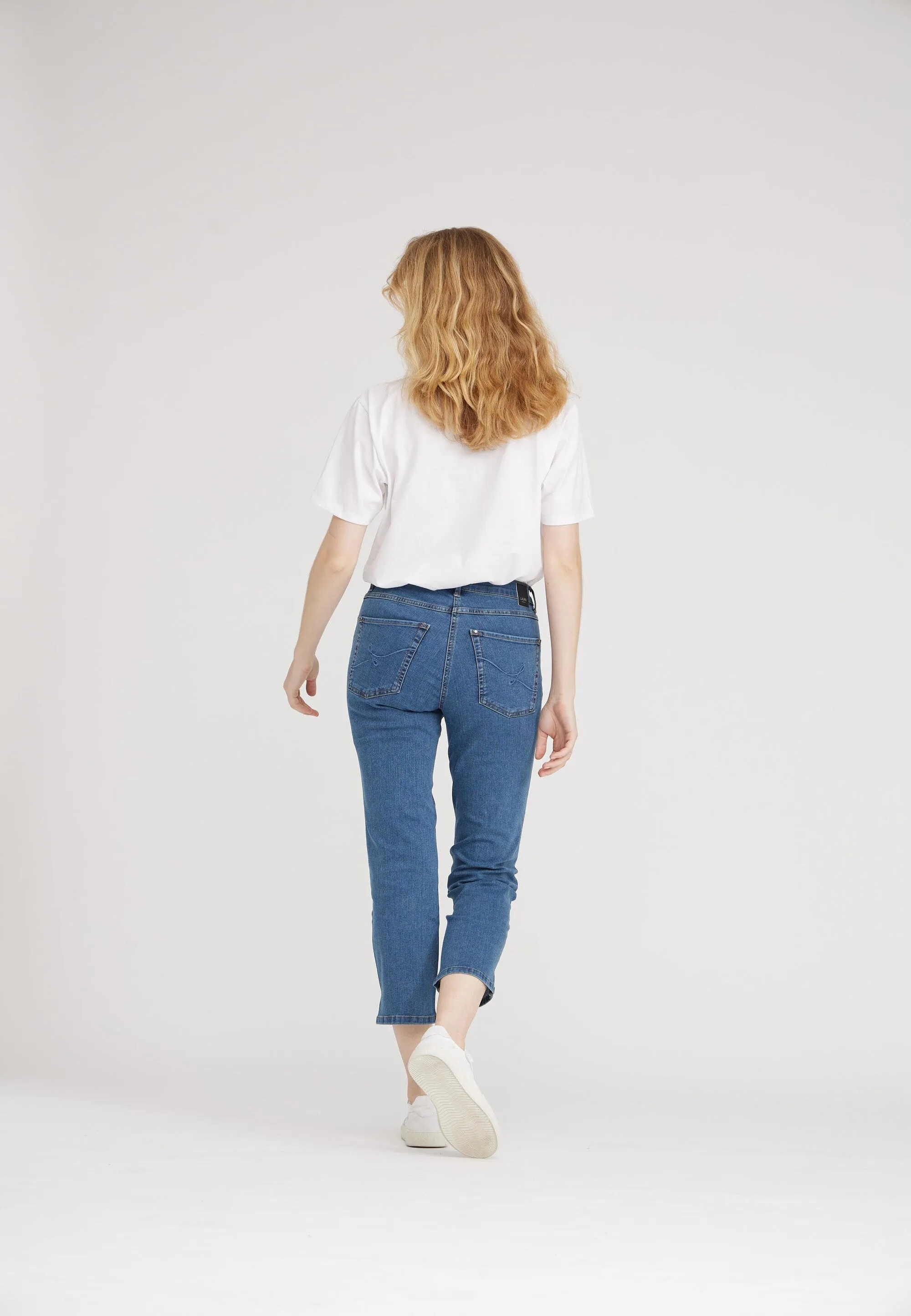 Christie Regular Crop - Blue Denim